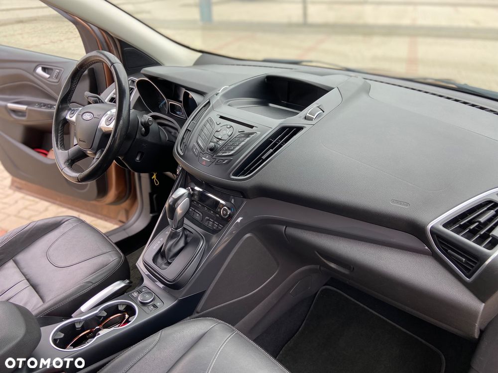 Ford Kuga 2.0 TDCi 4WD Titanium - 23