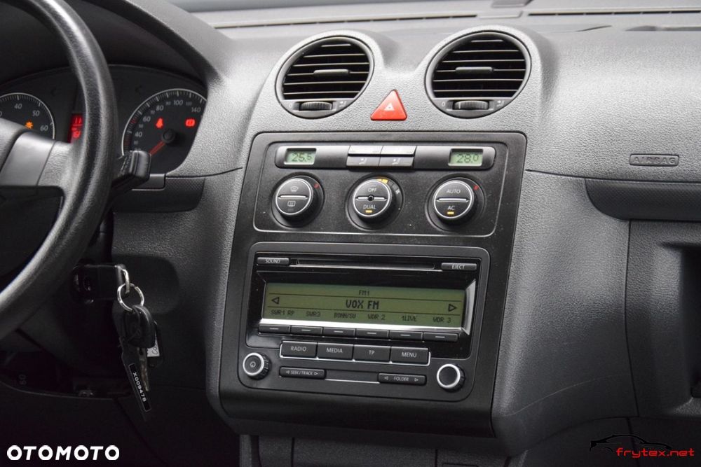 Volkswagen Caddy - 26