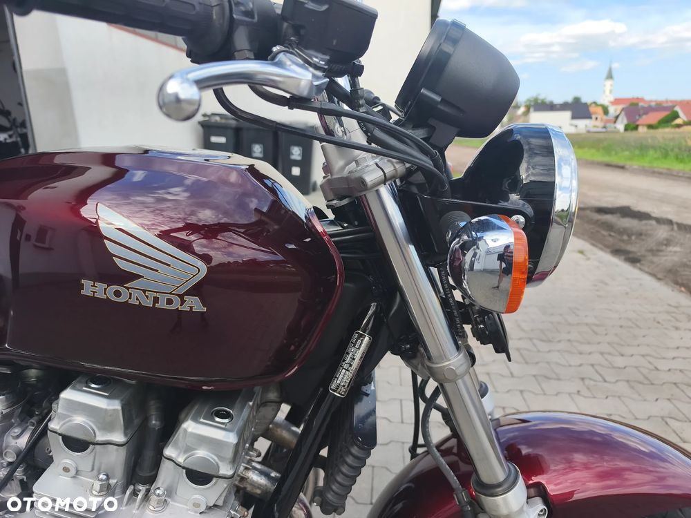 Honda CB - 19