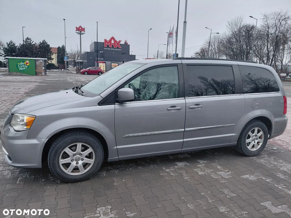Chrysler Town & Country 3.6 Touring - 9