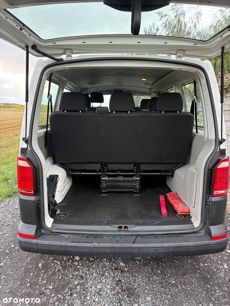 Volkswagen Transporter - 16