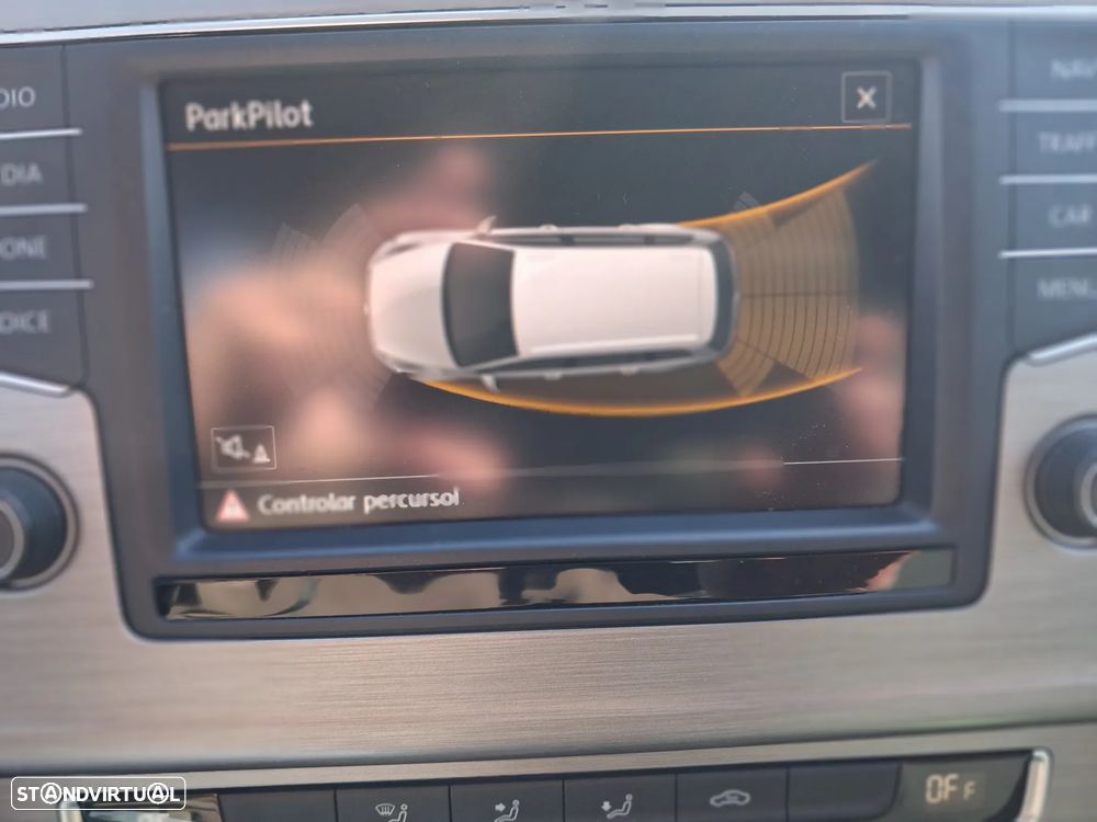 VW Golf Variant 1.6 TDi GPS Edition - 13