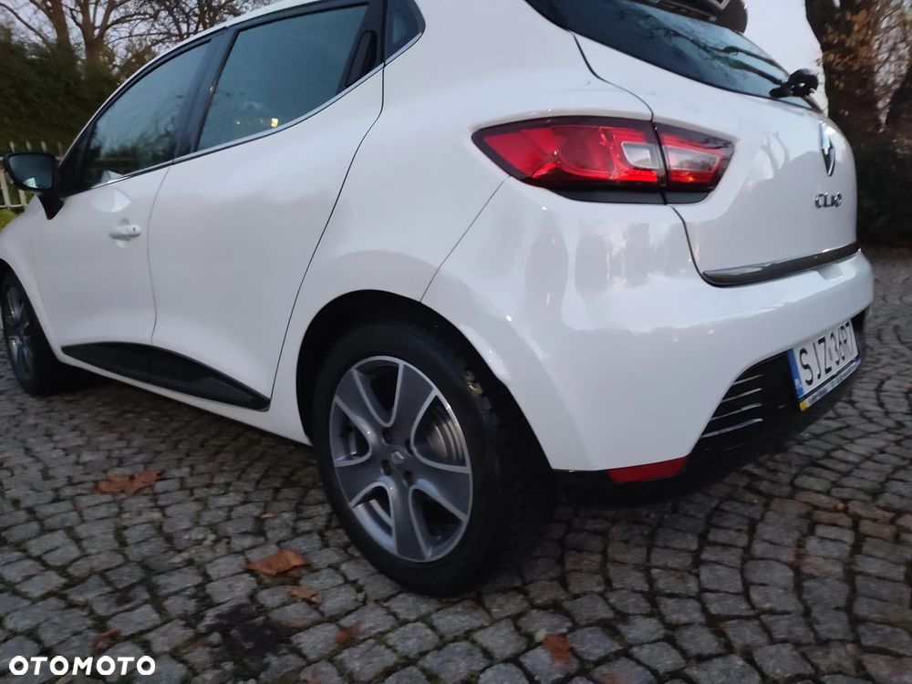 Renault Clio - 14
