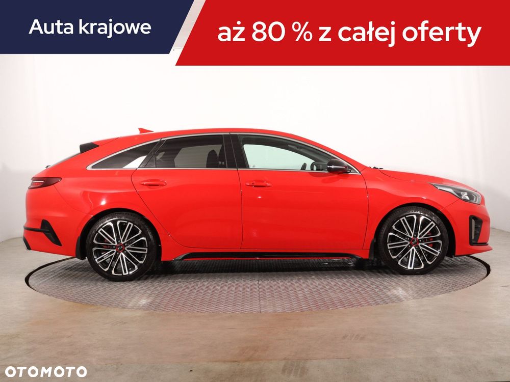 Kia ProCeed - 8