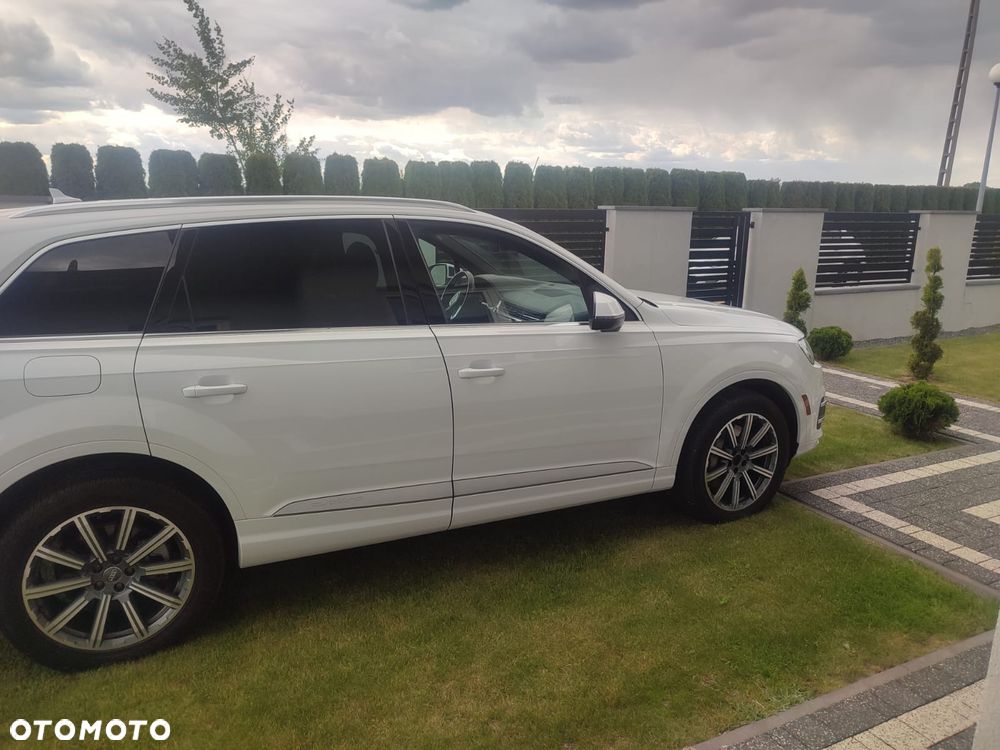 Audi Q7 - 16