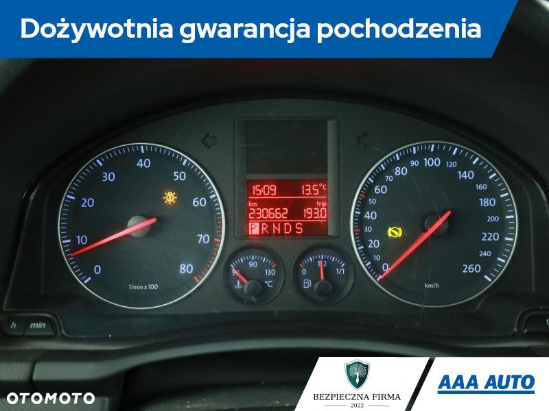 Volkswagen Golf - 9