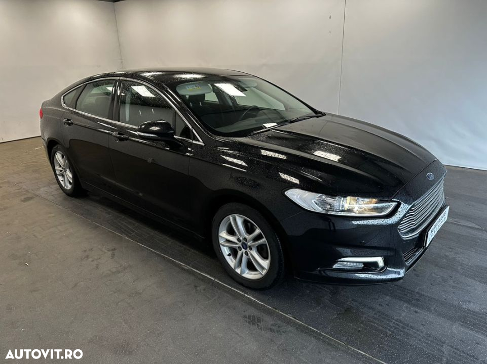 Ford Mondeo 2.0 TDCi Powershift Business - 28