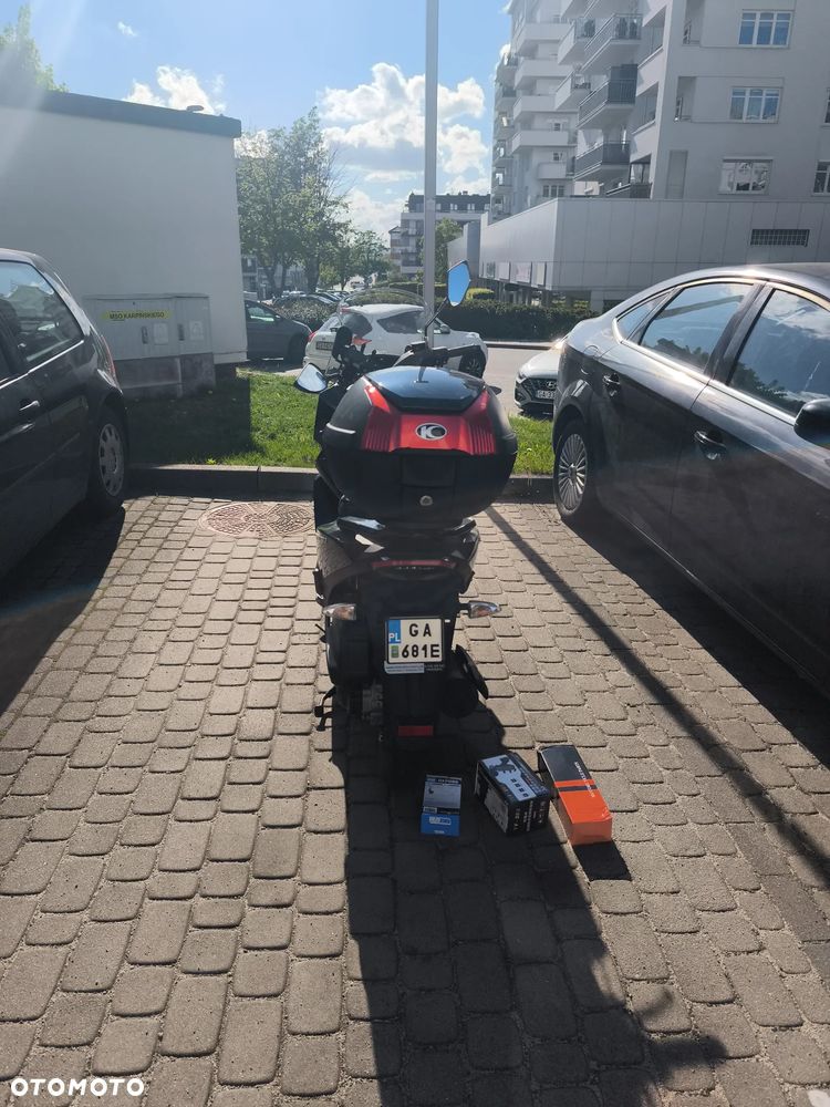 Kymco Skytown - 4