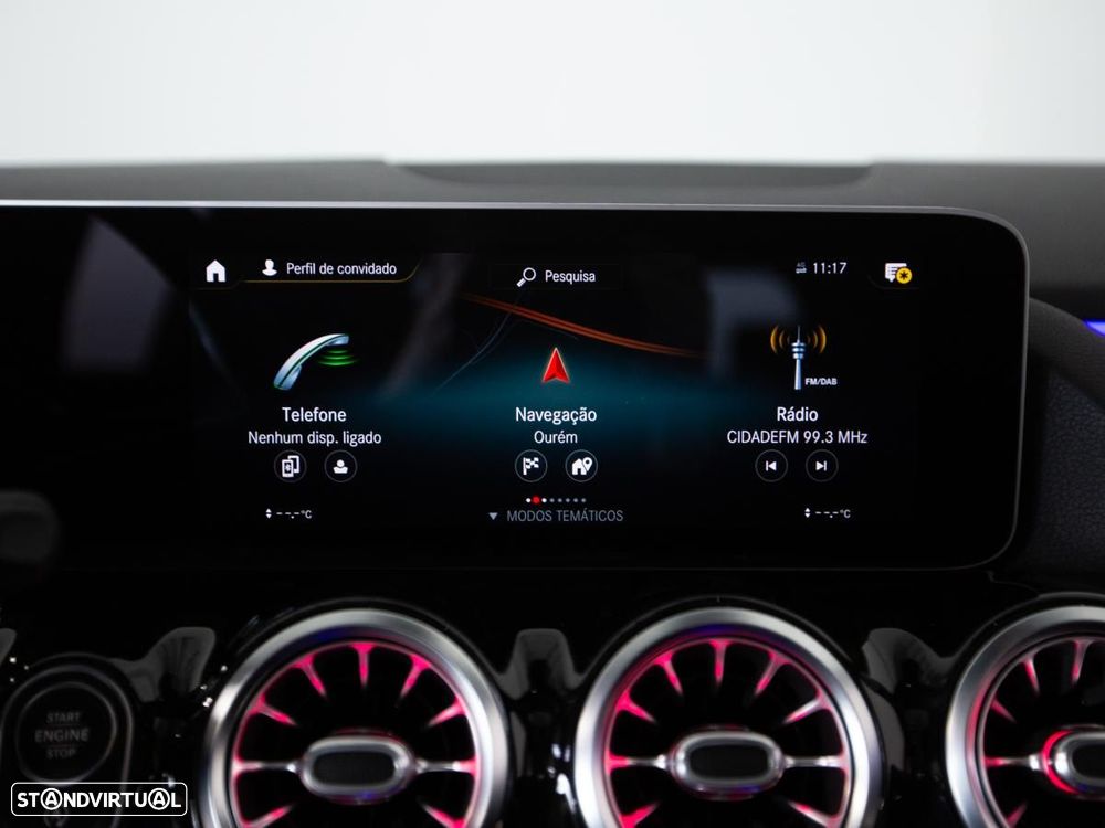 Mercedes-Benz GLA 250 7G-DCT AMG Line - 24