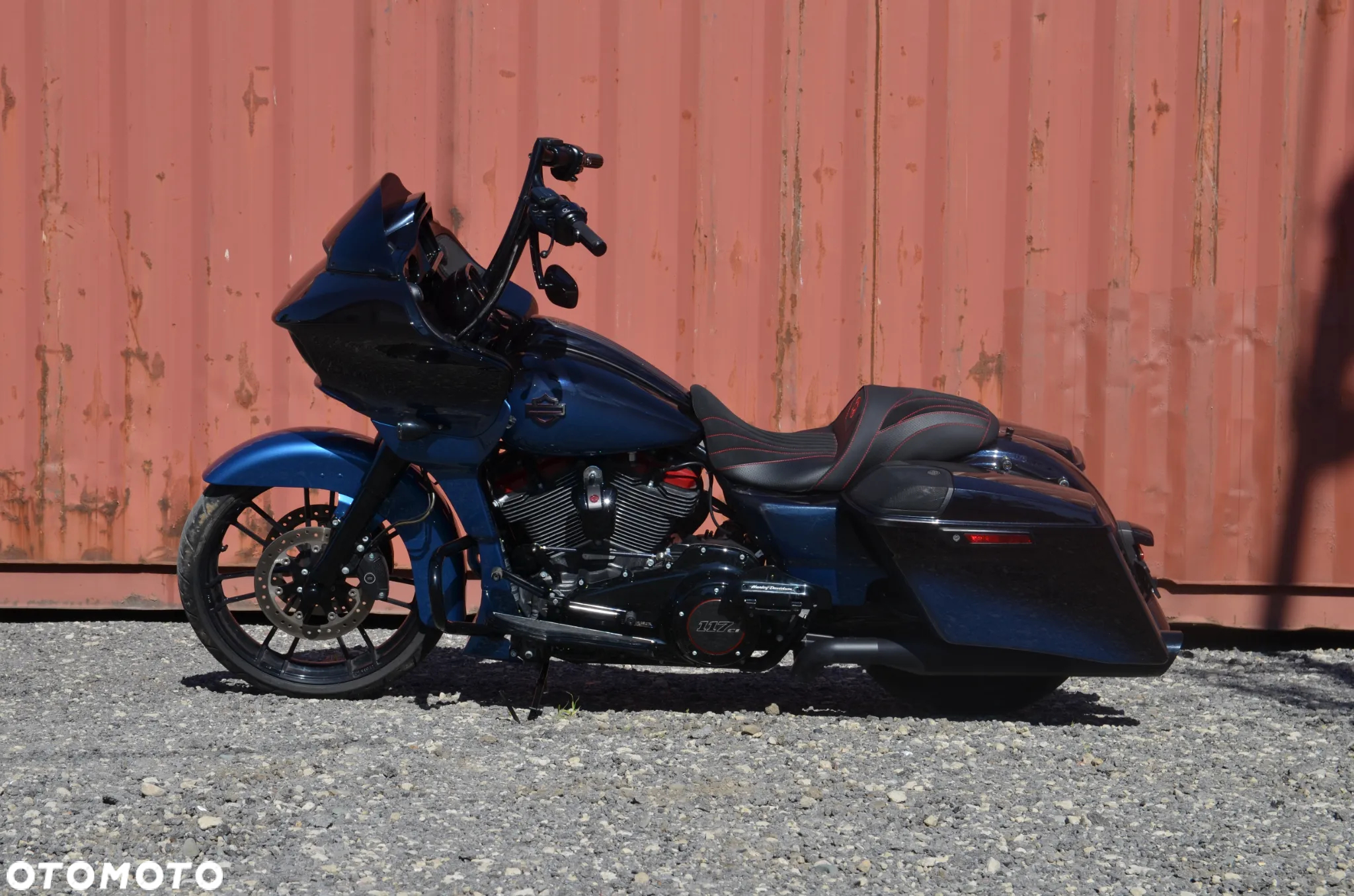 Harley-Davidson Touring Road Glide - 36