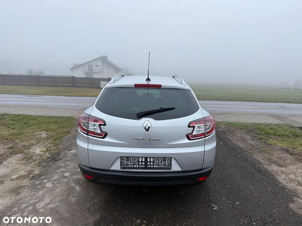 Renault Megane 2.0 140 CVT Dynamique - 4