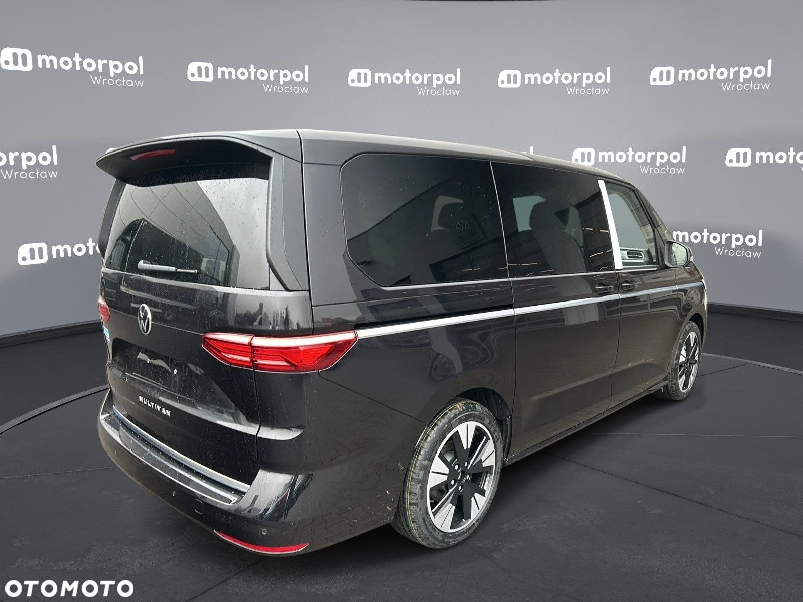 Volkswagen Multivan 2.0 TSI L2 Style DSG - 8