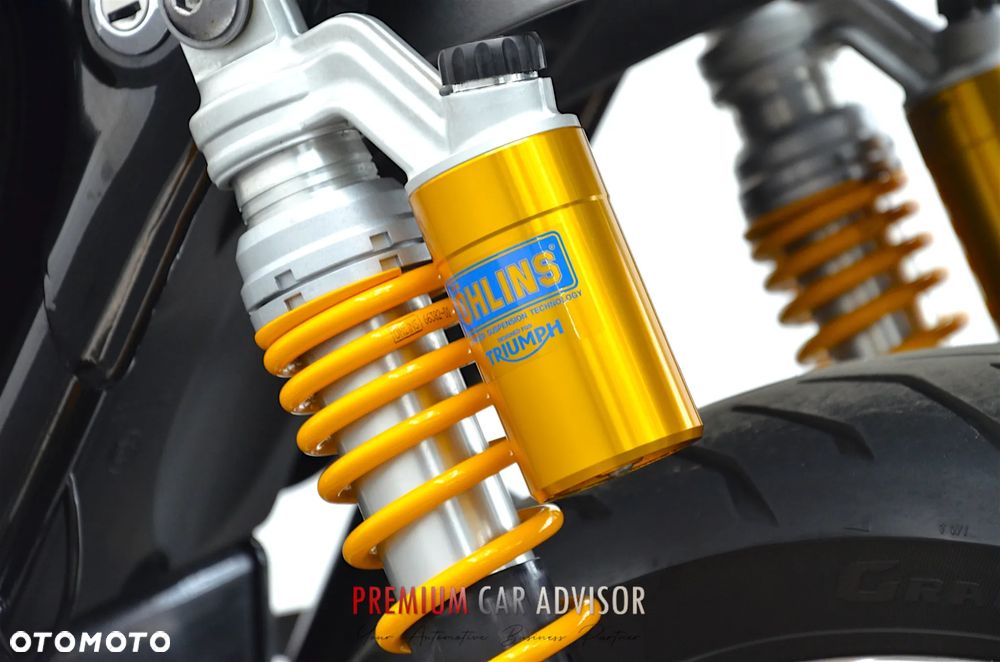 Triumph Thruxton - 18