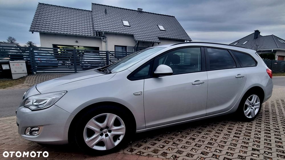 Opel Astra 1.4 Turbo - 2