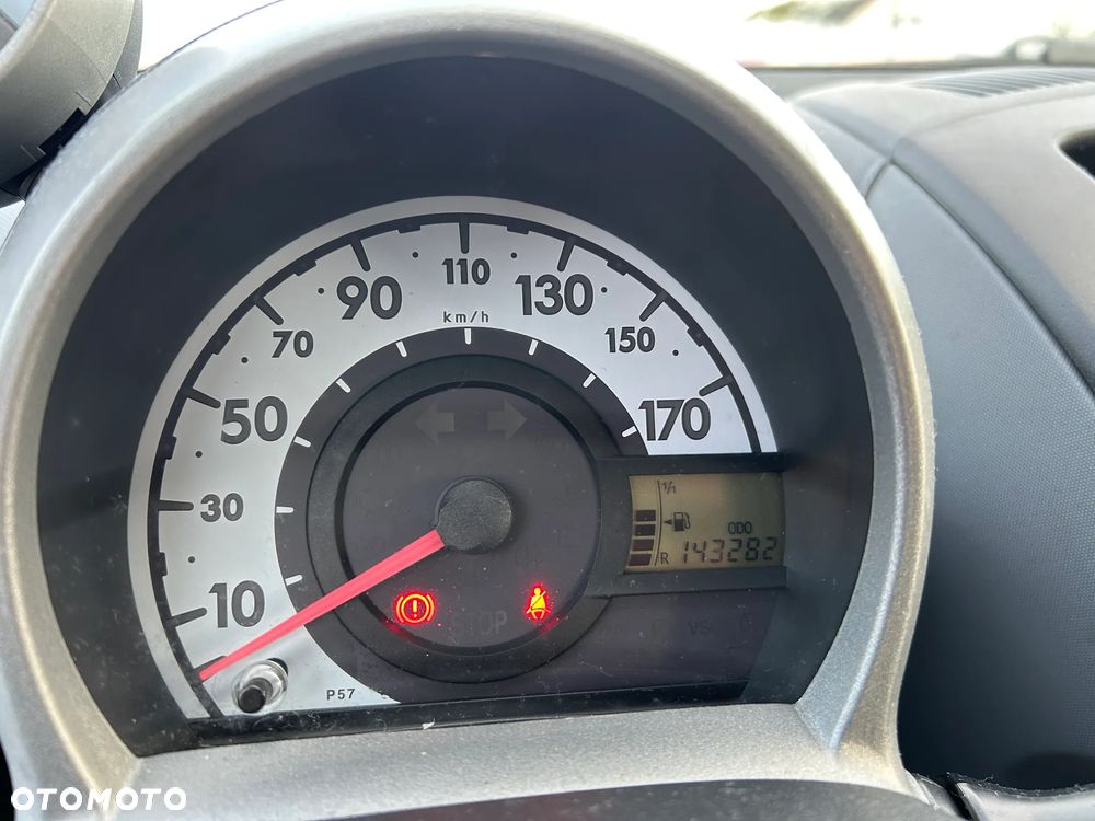 Peugeot 107 - 9