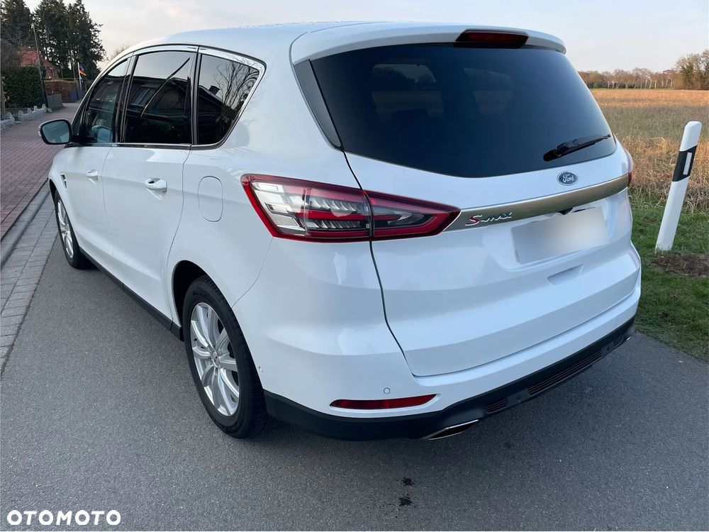 Ford S-Max 2.0 TDCi Titanium PowerShift - 31