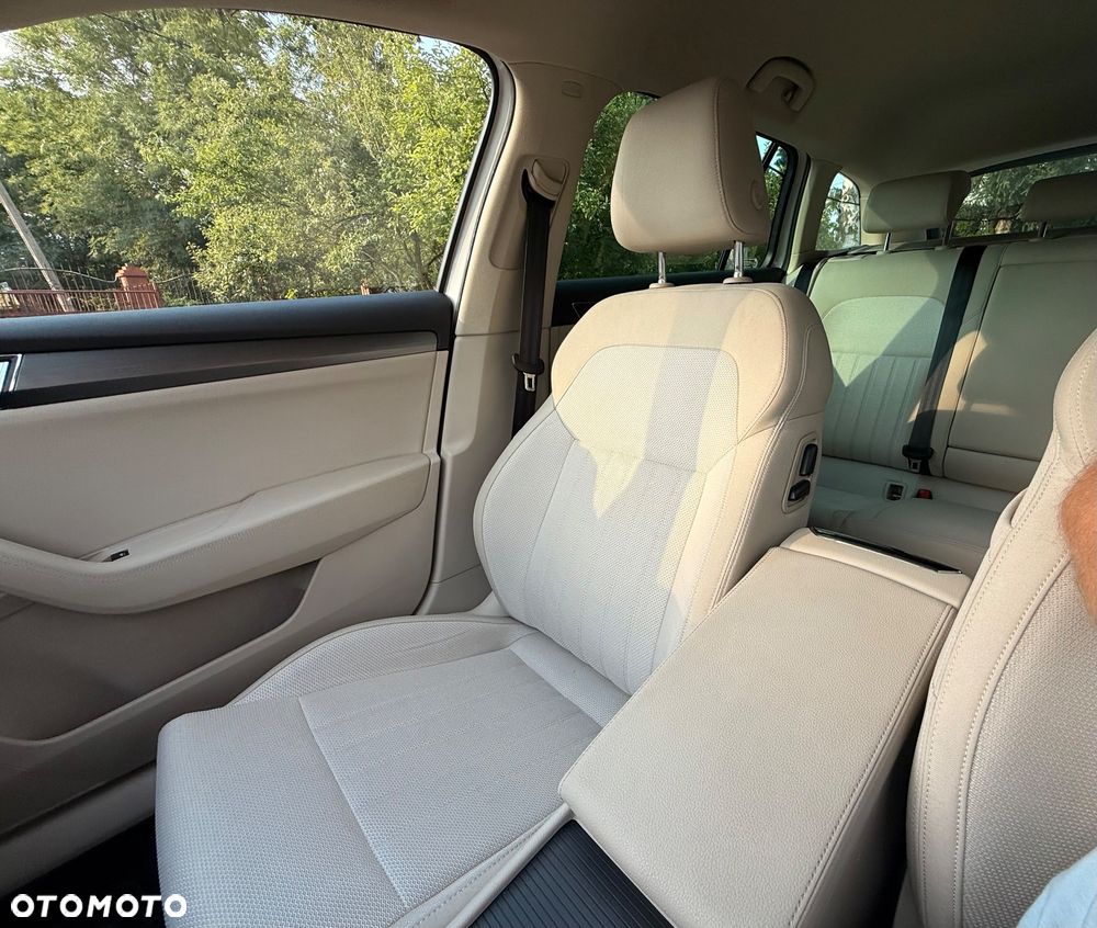 Skoda Superb 1.5 TSI Active - 21