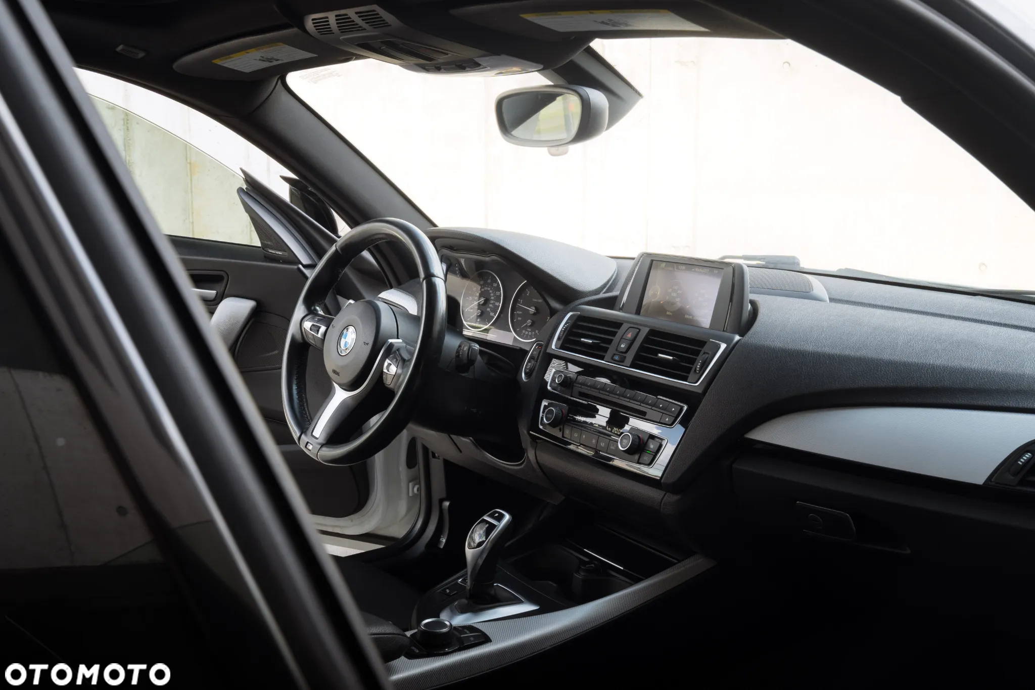 BMW Seria 2 M235i sport - 12