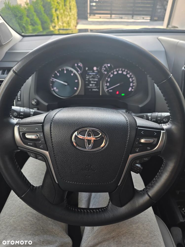 Toyota Land Cruiser LC 2.8 D-4D Executive - 10