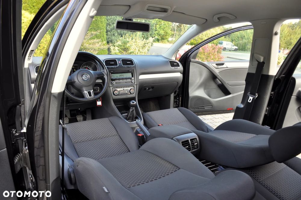 Volkswagen Golf 1.4 Comfortline - 27