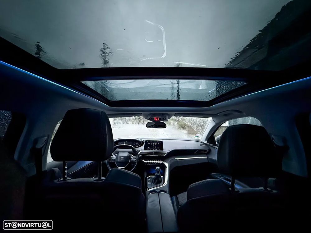 Peugeot 5008 - 13