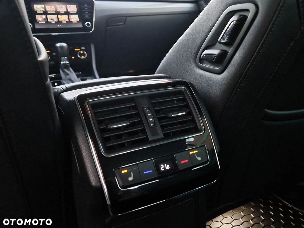 Skoda Superb 2.0 TSI Style DSG - 12