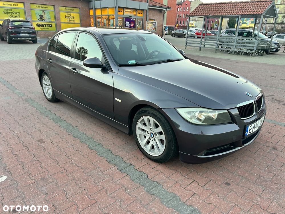 BMW Seria 3 320d - 8