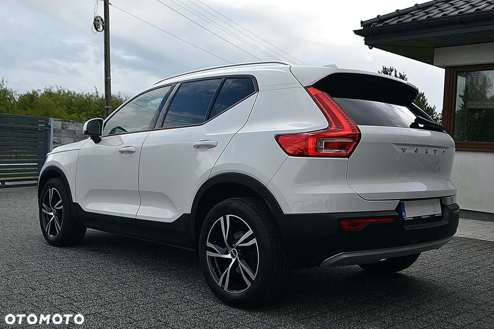 Volvo XC 40 T3 Momentum - 5
