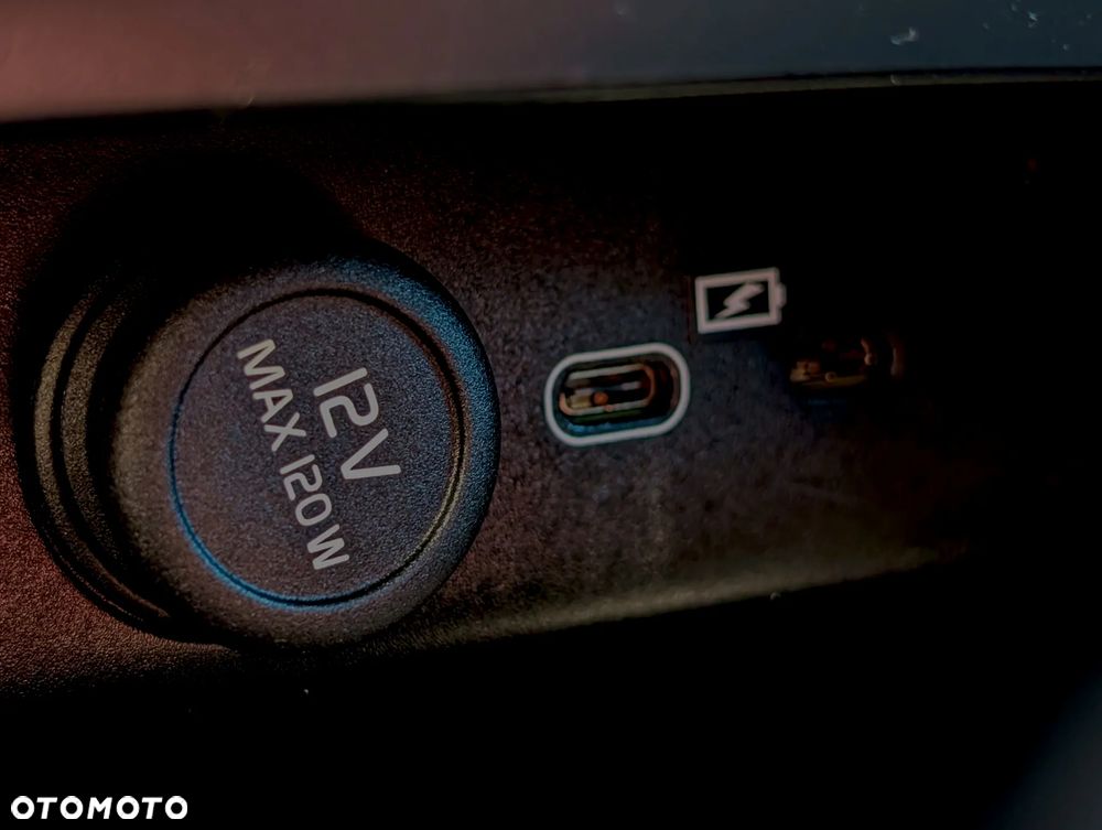 Volvo C40 Recharge Extended Range Ultimate - 29
