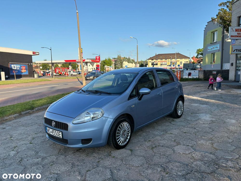 Fiat Grande Punto - 1