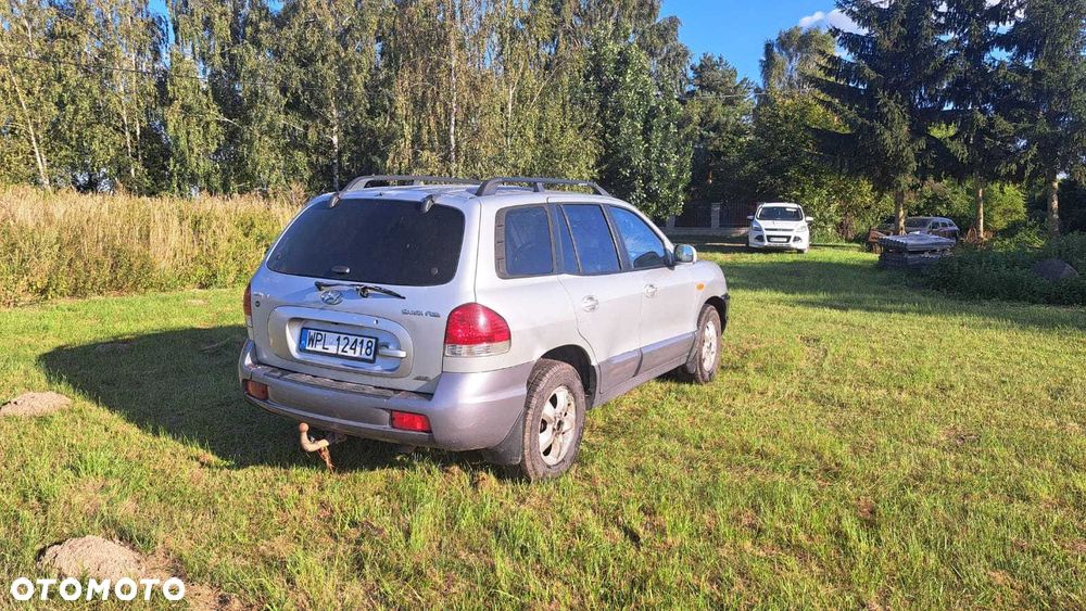 Hyundai Santa Fe - 4