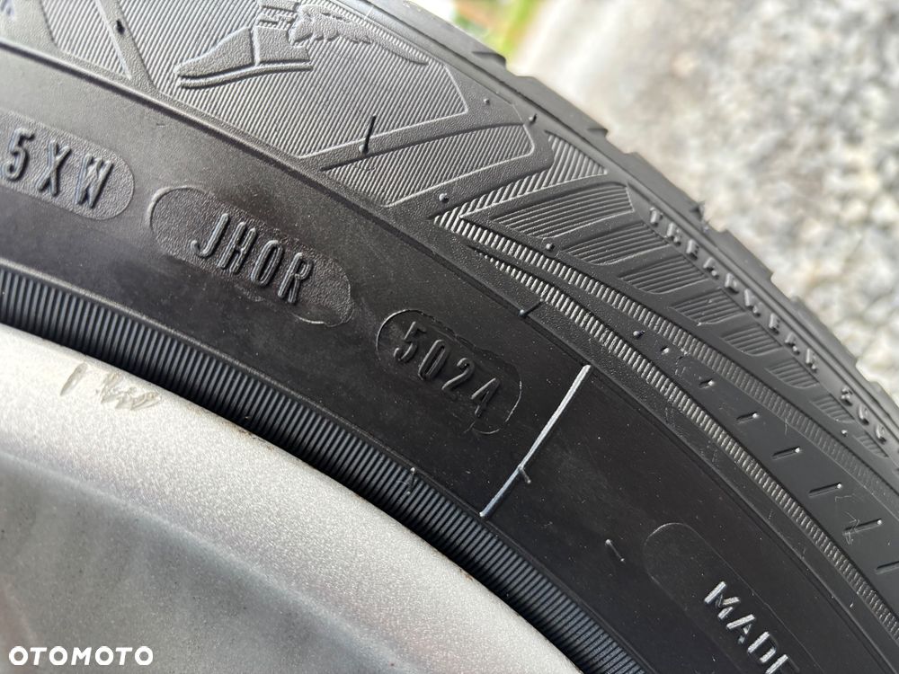 Renault Scenic - 24