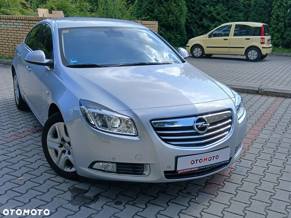 Opel Insignia 2.0 CDTI - 9