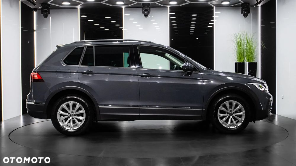 Volkswagen Tiguan 2.0 TDI SCR Life DSG - 8
