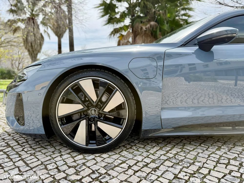 Audi e-tron GT quattro - 53