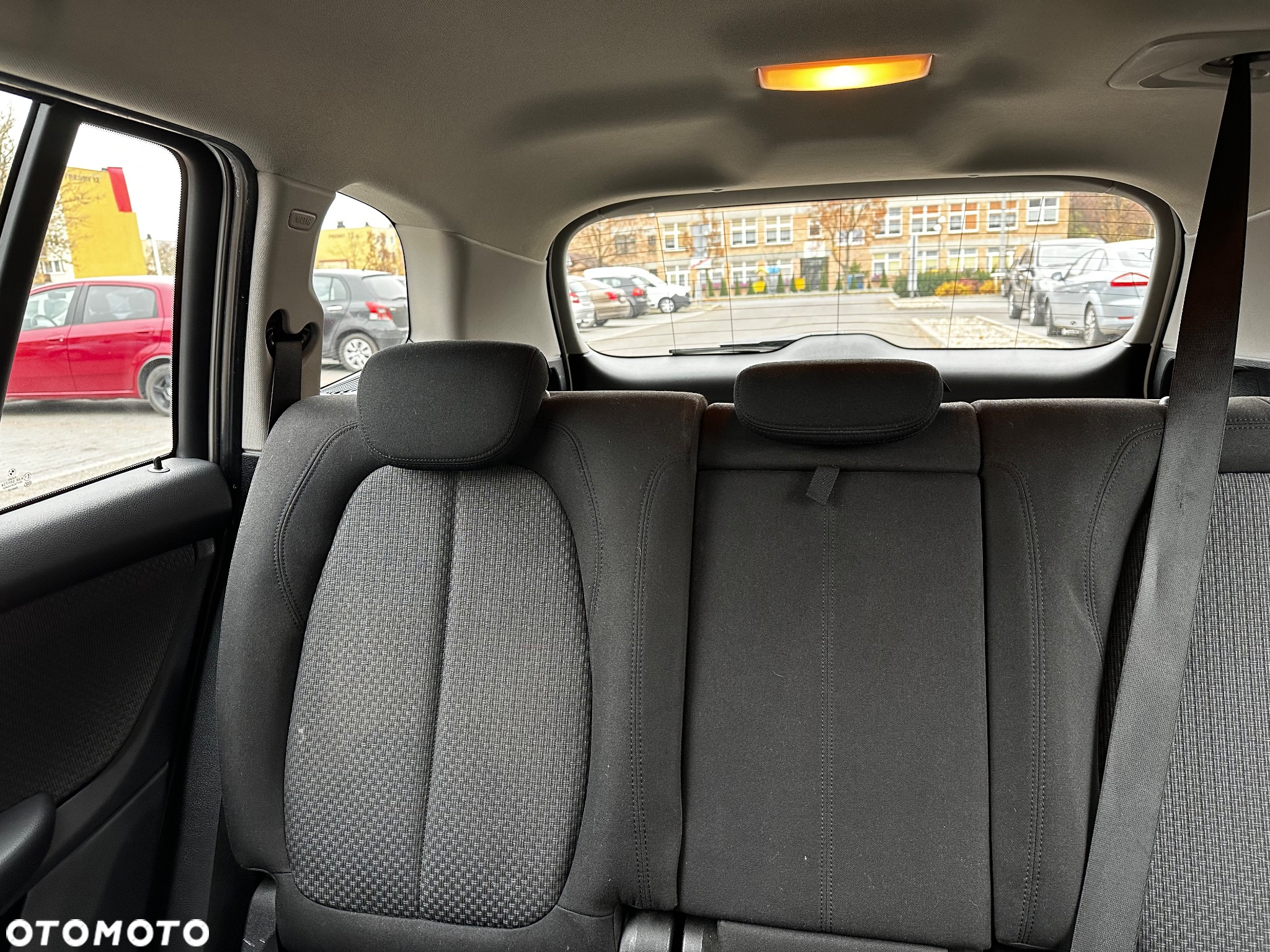 BMW Seria 2 218i Gran Tourer Advantage - 11