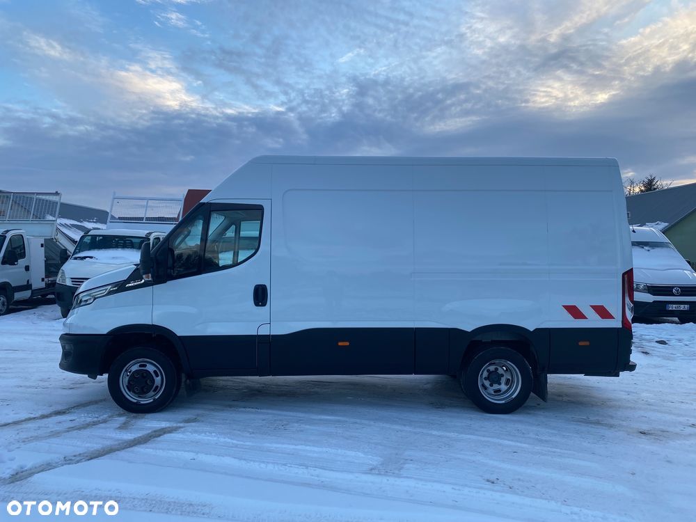 Iveco 35c210 - 4