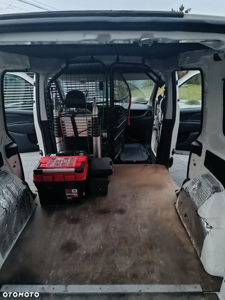 Fiat Doblo - 8