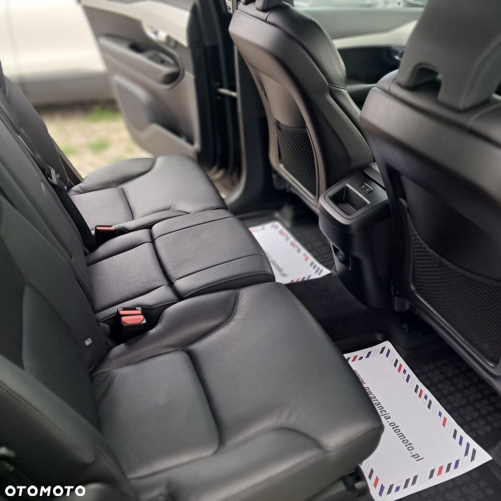 Volvo XC 90 B5 D AWD Inscription - 5
