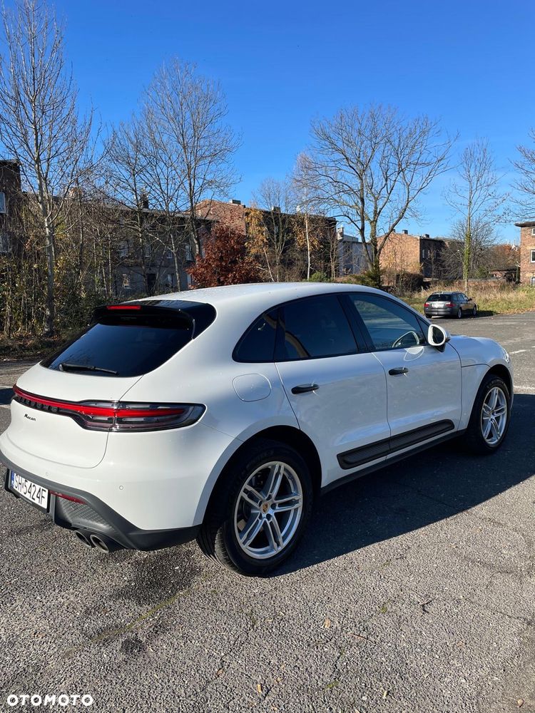 Porsche Macan Standard - 4