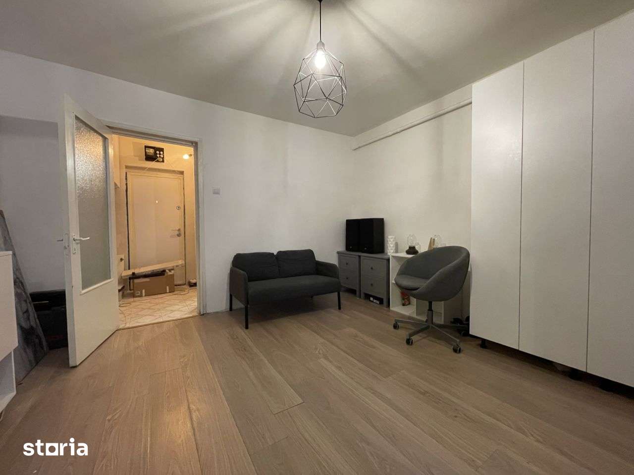 Garsoniera cu potential – 30 mp, decomandata, etaj 1 - Imagine principală: 2/6