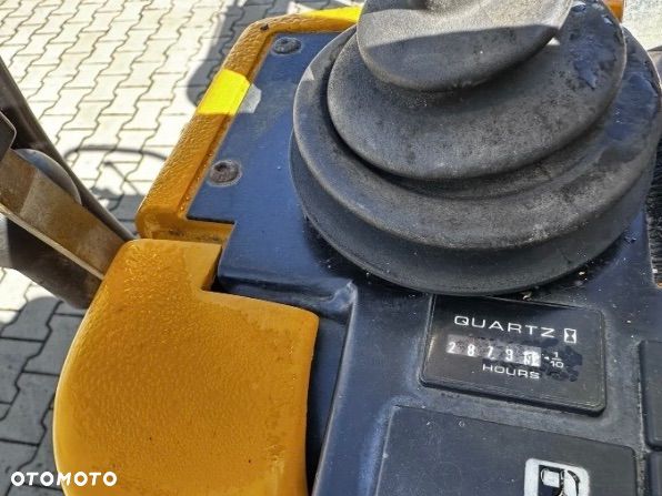 JCB 8010 - 6