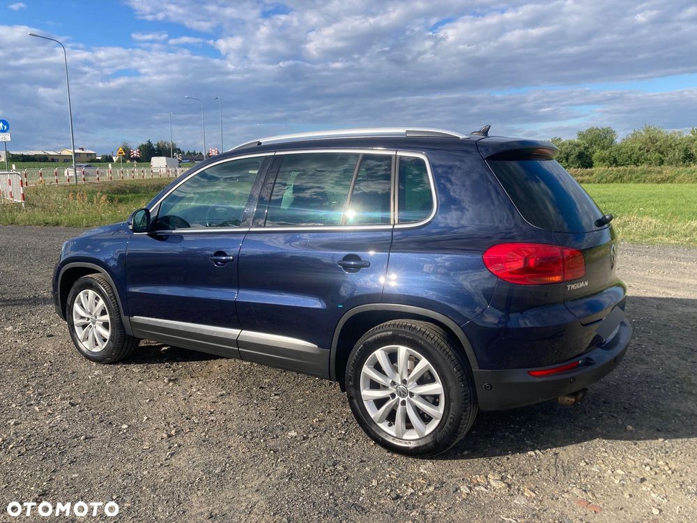 Volkswagen Tiguan 2.0 TDI DPF BlueMotion Technology Exclusive - 4