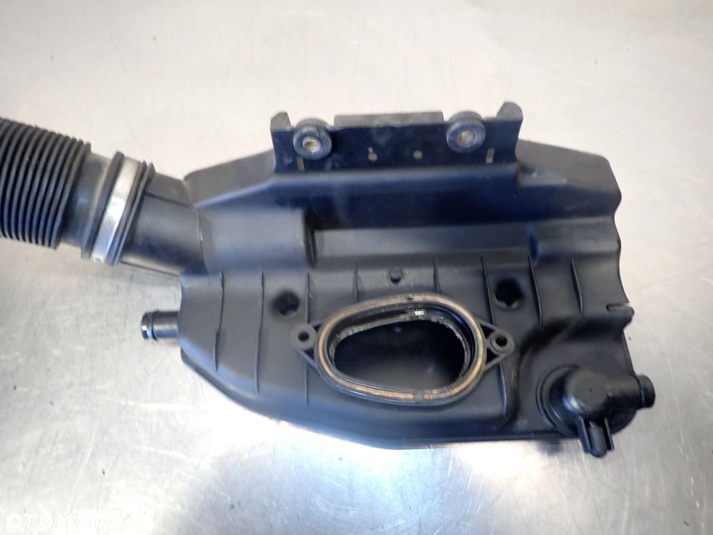 REZONATOR POWIETRZA AUDI A6 C4 - 3