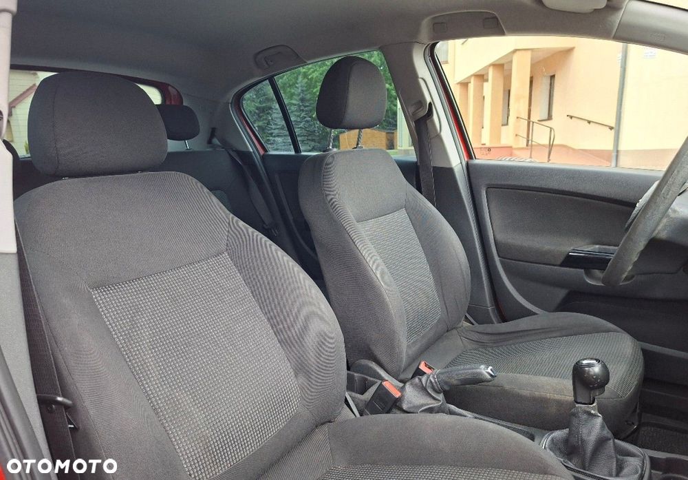 Opel Corsa - 11