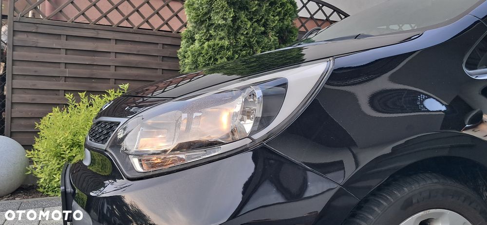 Kia Rio 1.2 Dream Team Edition - 40