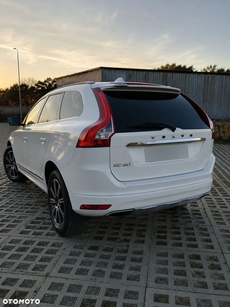 Volvo XC 60 T5 Drive-E Summum - 6