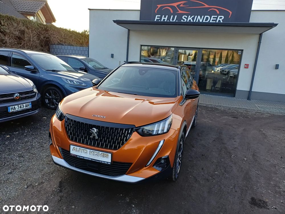 Peugeot 2008 PureTech 130 EAT8 GT Pack - 3