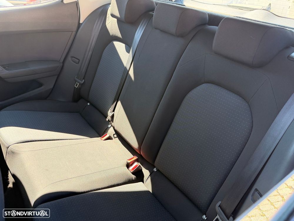 SEAT Arona 1.0 TSI Style DSG - 38