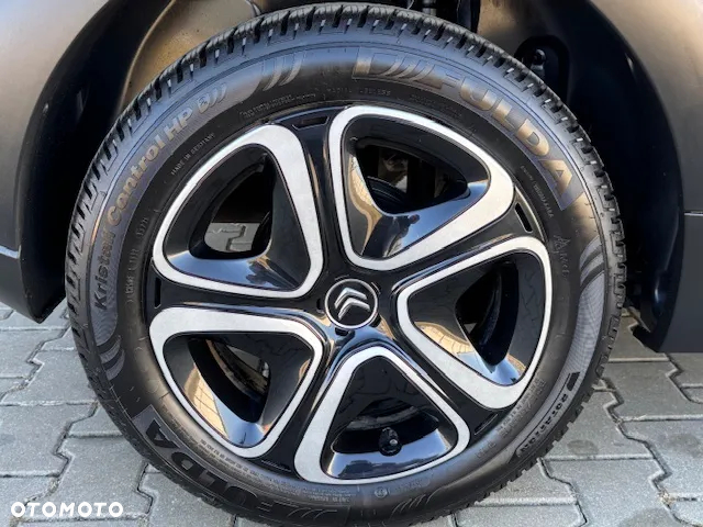 Citroën C3 1.2 PureTech Shine - 31